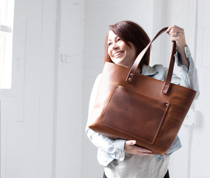 ミュージシャン TheGazettE CANVAS LEATHER TOTE / BROWN Leather Tote Bag – San Tan Leather